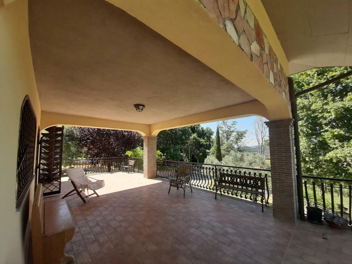 Villa Pacchini Poggio Mirteto ภายนอก รูปภาพ