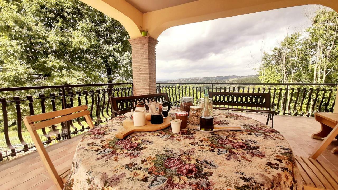 Villa Pacchini Poggio Mirteto ภายนอก รูปภาพ