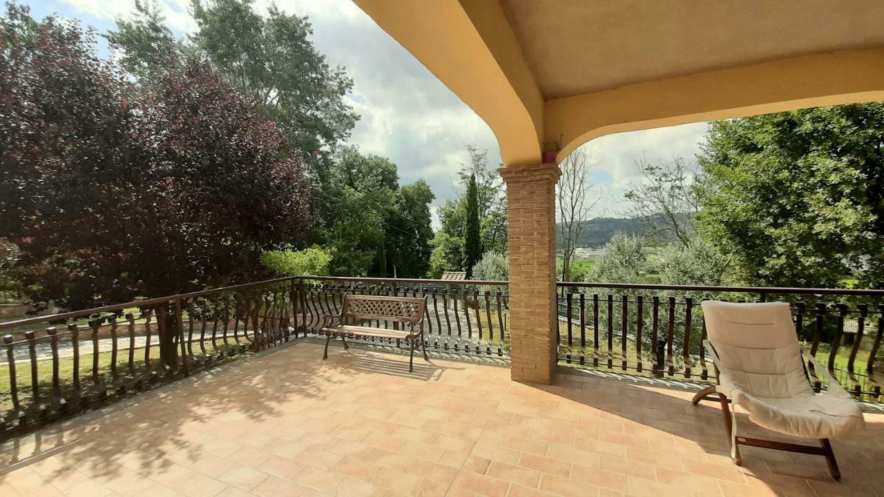 Villa Pacchini Poggio Mirteto ภายนอก รูปภาพ